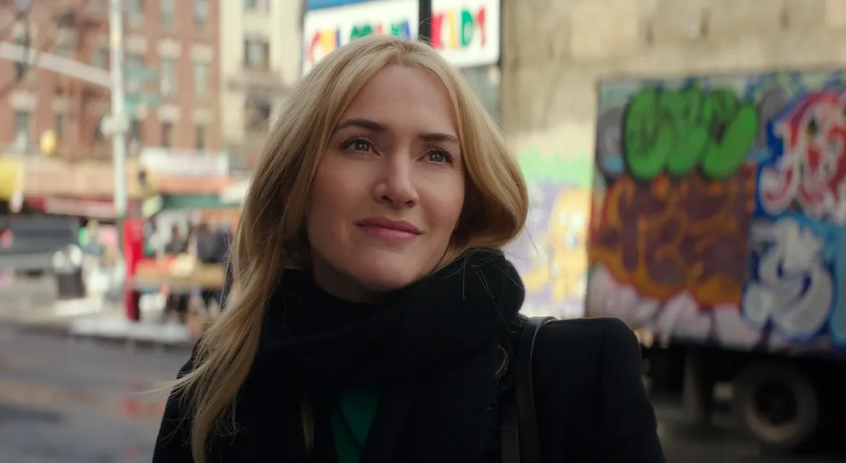 9728210-kate-winslet-w-filmie-ukryte-piekno.jpg