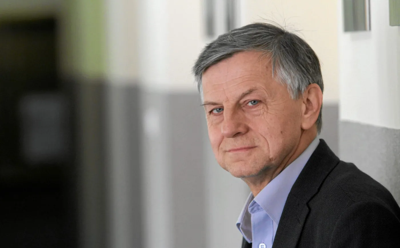 Zybertowicz: Opozycja wymyśla rozmaite sytuacje, z których wiele przypomina "gimbazę"