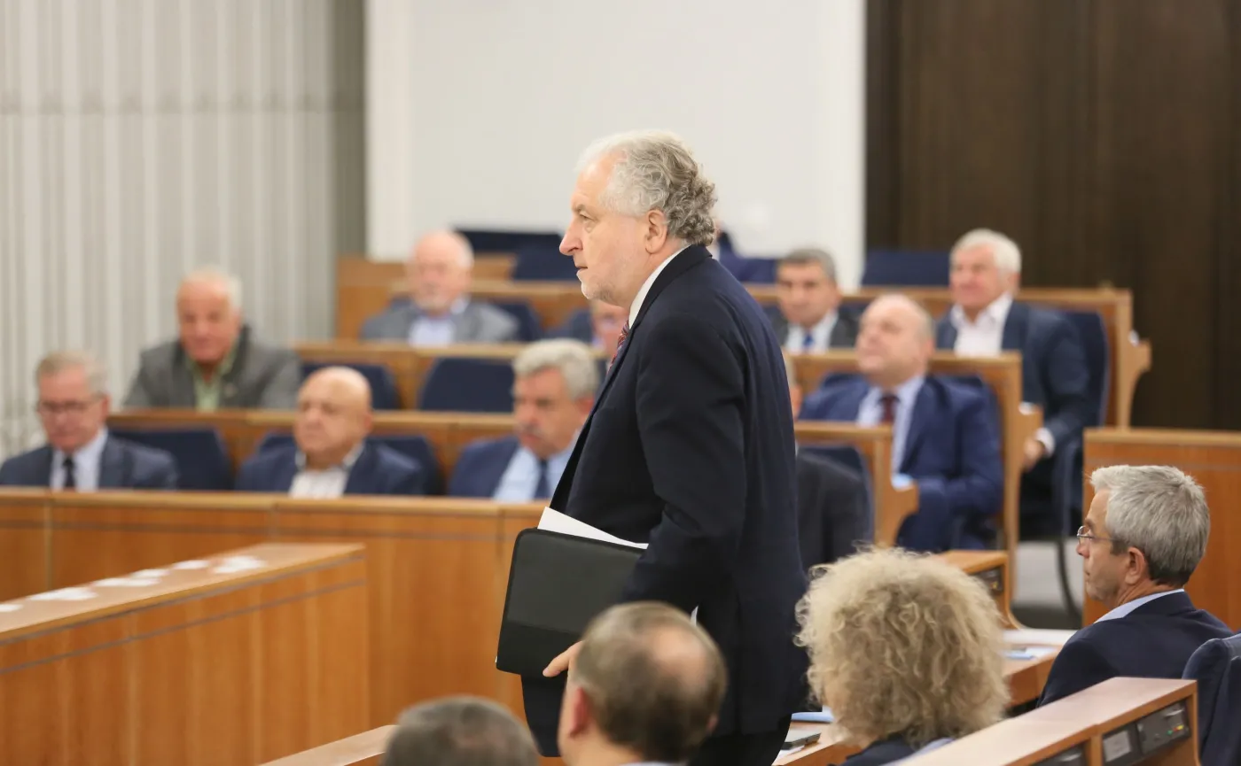 Prod. Andrzej Rzepliński na obradach Zgromadzenia Ogólnego Trybunału Konstytucyjnego