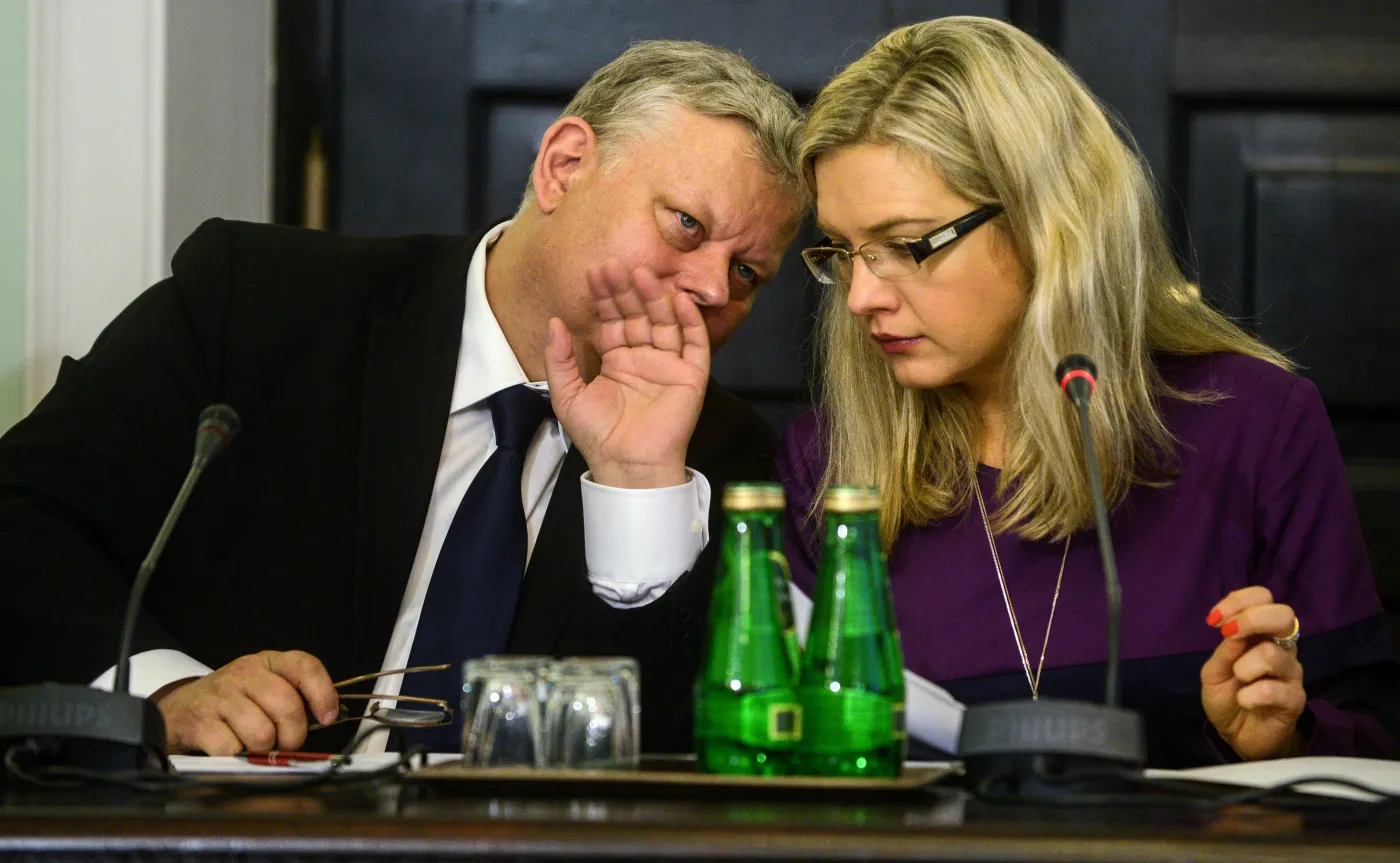 Marek Suski i Małgorzata Wassermann w czasie obrad komisji śledczej