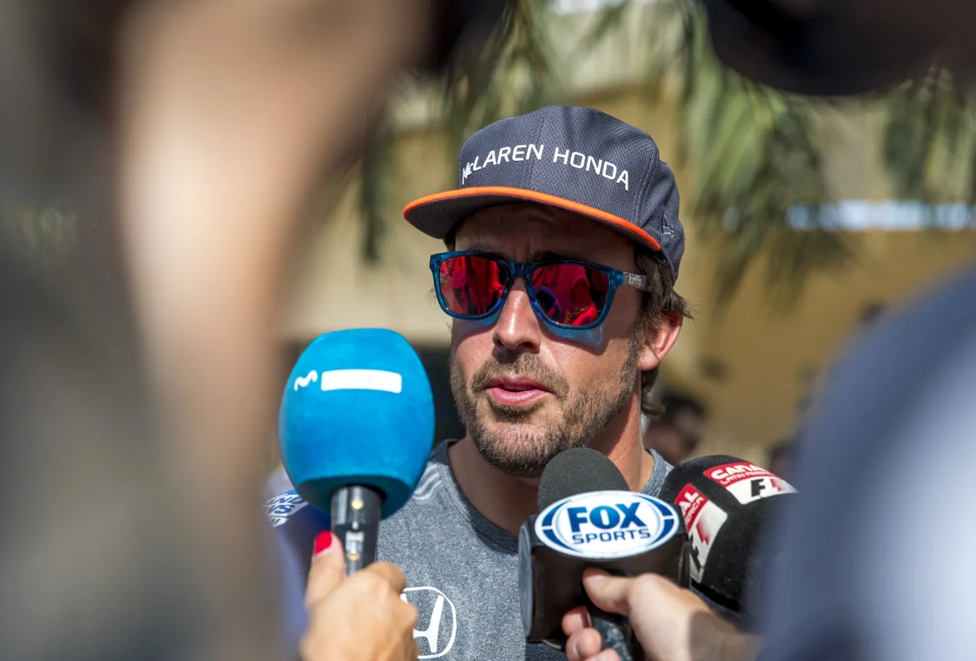 10067637-fernando-alonso-zabral-do-bahrajnu.jpg