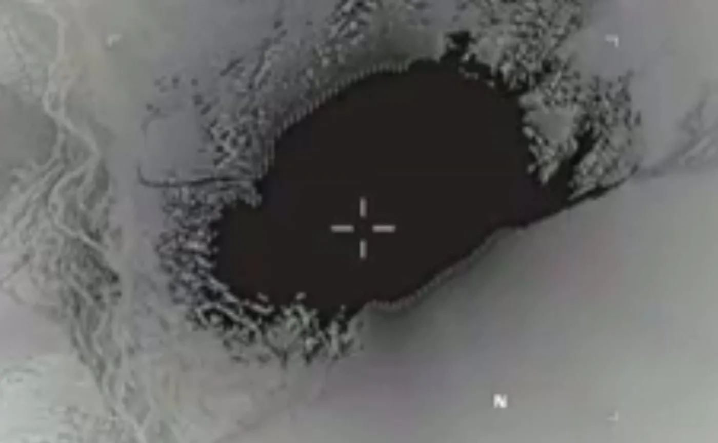 Fotografia rozpowszechniana przez amerykański departament obrony pokazująca eksplozję bomby MOAB