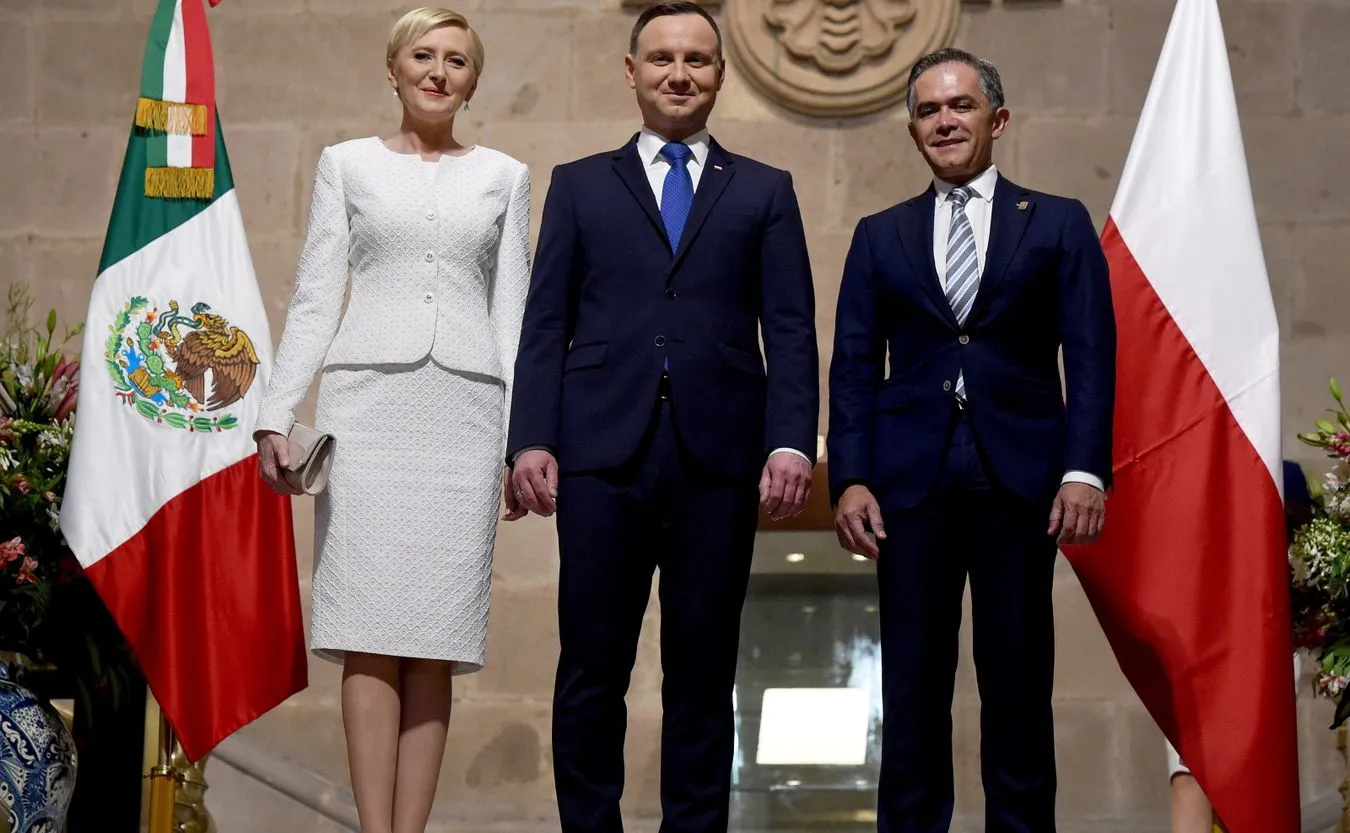 10092518-para-prezydencka-i-prezydent-miasta.jpg