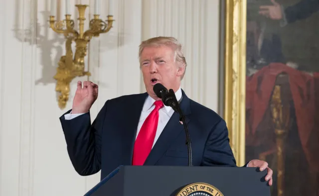 Wpływowy senator: Trump jest gotowy prewencyjnie zaatakować Koreę Płn.