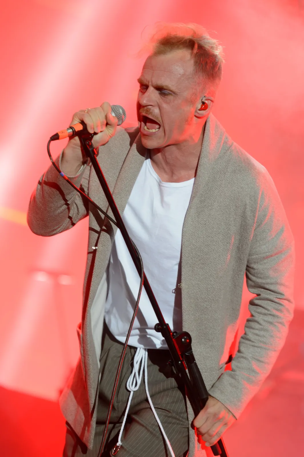 10295373-piotr-rogucki-na-koncercie-meskie.jpg