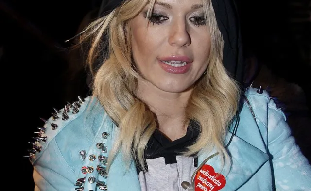 "Czy pomoc innym jest mniej ważna niż układ w TVN?". WOŚP nie ma miejsca dla Dody, wokalistka nie kryje rozczarowania