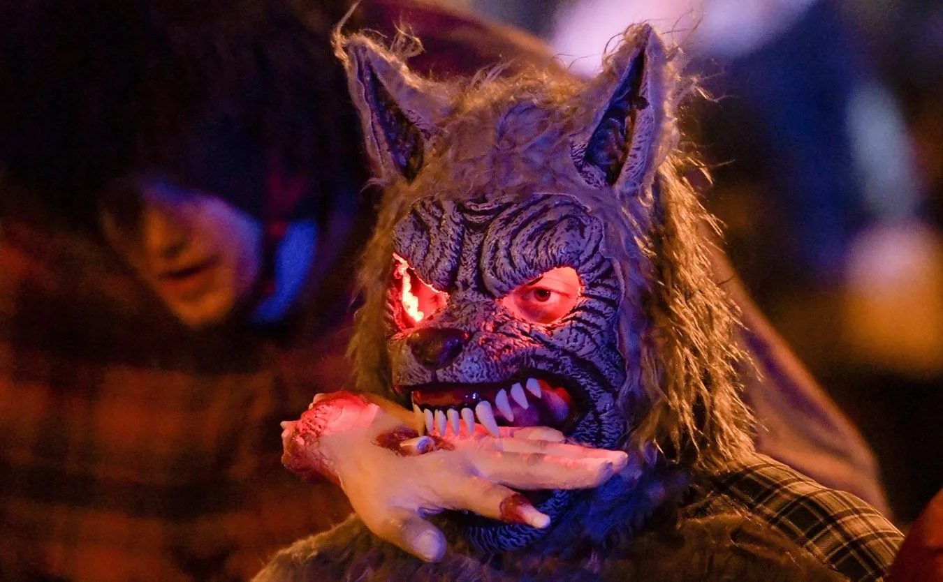 10545792-parada-z-okazji-halloween-w-nowym.jpg