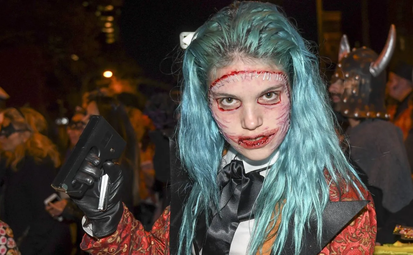 10545823-parada-z-okazji-halloween-w-nowym.jpg