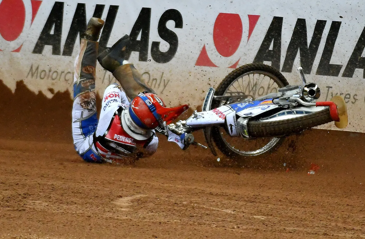 10962468-upadek-dunczyka-nickiego-pedersena.jpg