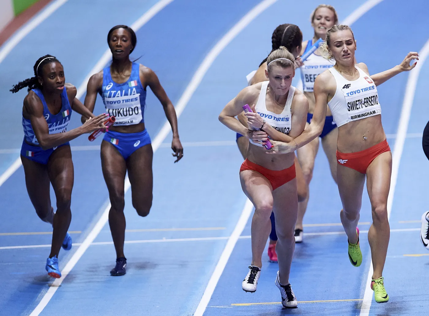 10816415-sztafeta-kobiet-4x400-m-z-rekordem.jpg