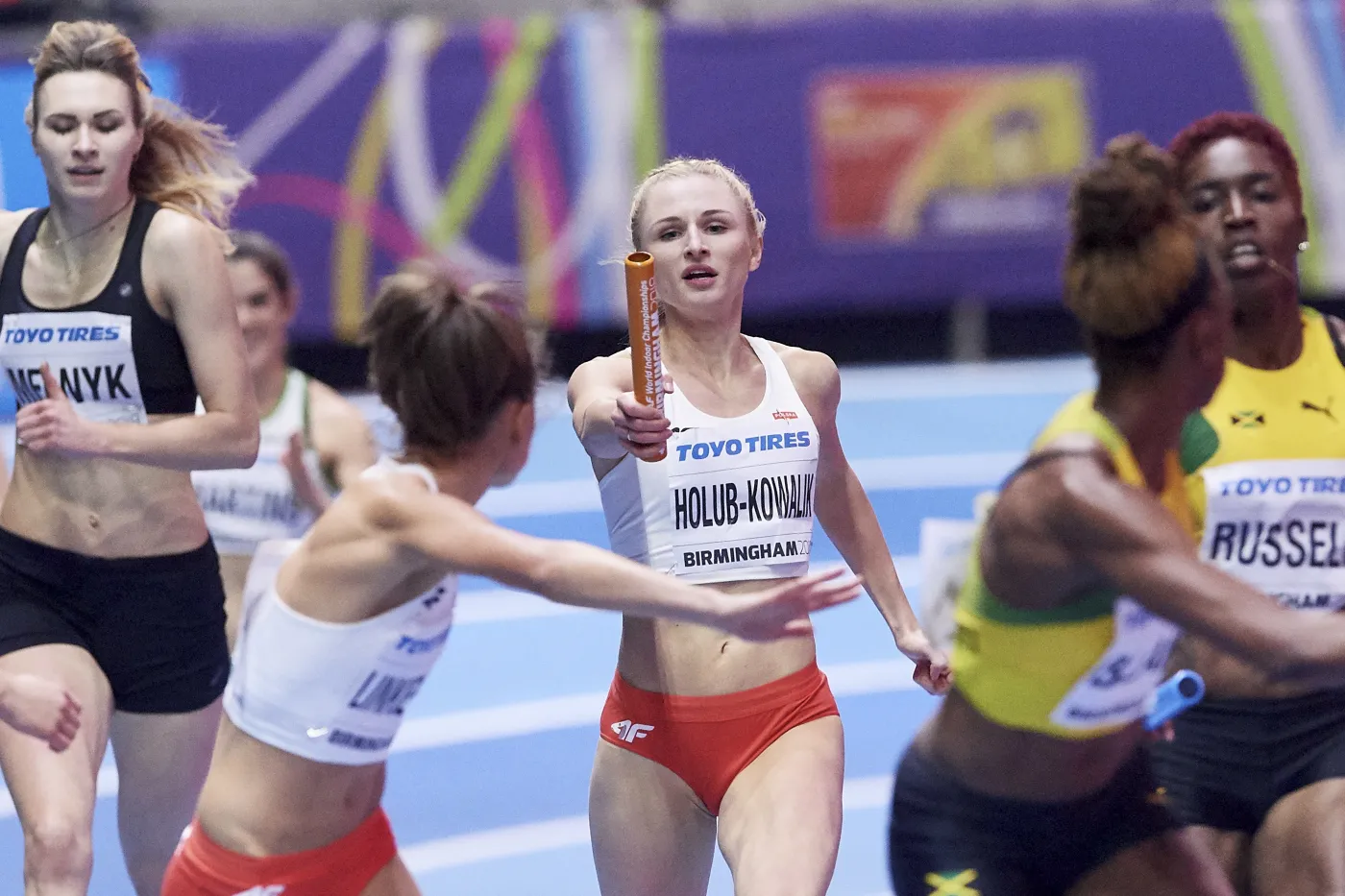 10816573-sztafeta-kobiet-4x400-m-z-rekordem.jpg