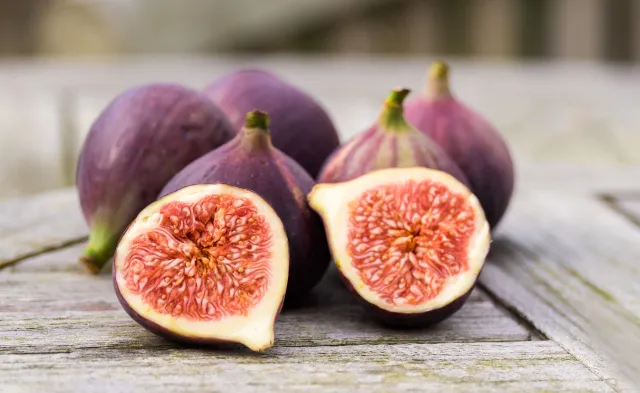 Uważaj na owocową dietę. Sprzyja nadwrażliwości zębów