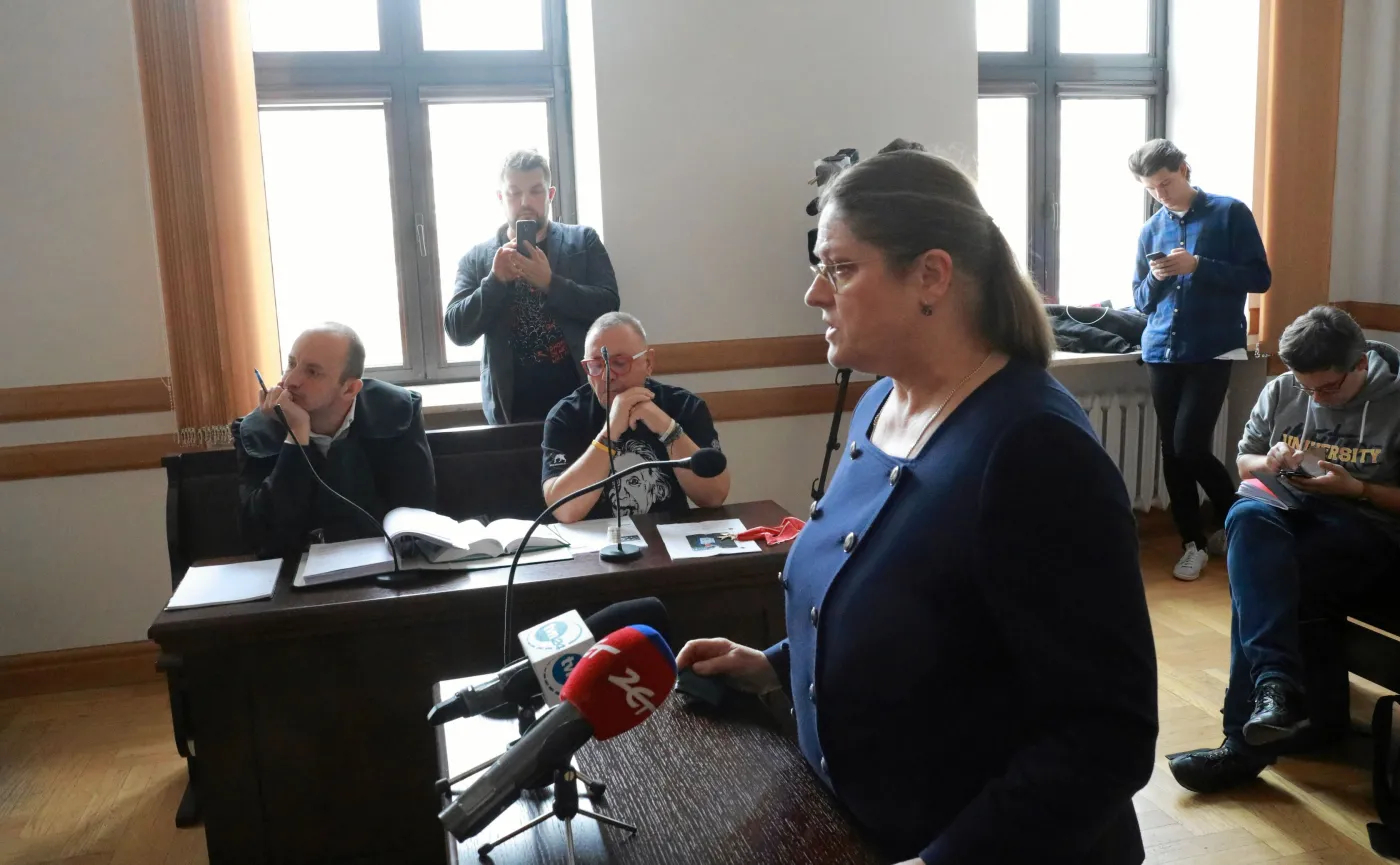 Krystyna Pawłowicz i Jerzy Owsiak podczas rozprawy sądowej