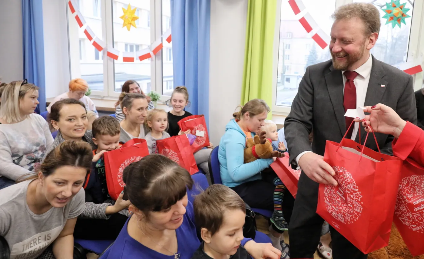 11842031-minister-zdrowia-lukasz-szumowski.jpg