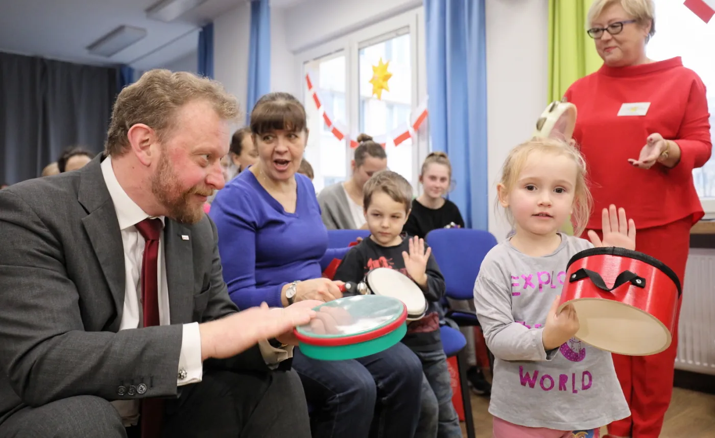 11842063-minister-zdrowia-lukasz-szumowski.jpg