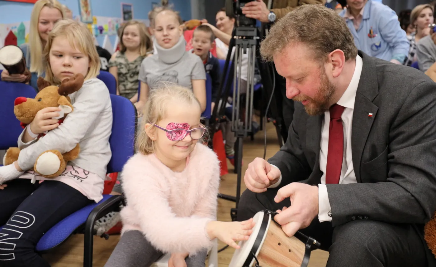 11842129-minister-zdrowia-lukasz-szumowski.jpg