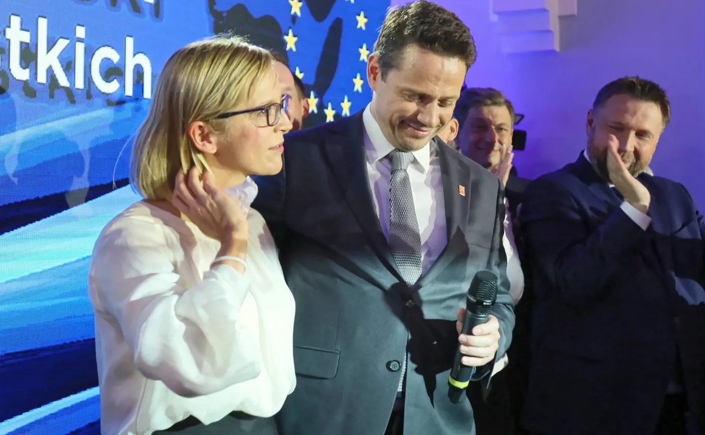 Rafał Trzaskowski z żoną Małgorzatą podczas wieczoru wyborczego