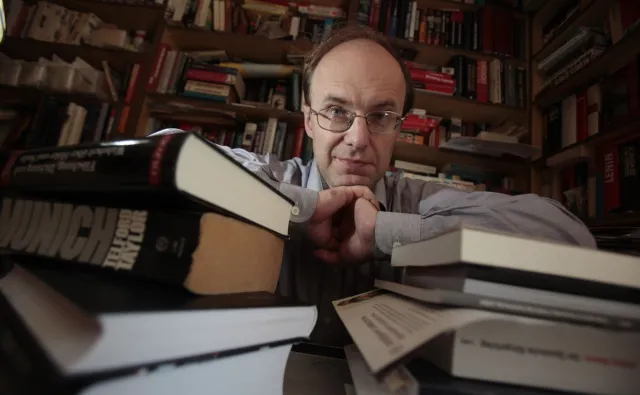 Prof. Stanisław Żerko o reparacjach: Zaczyna się zmieniać nastawienie strony niemieckiej [ROZMOWA]