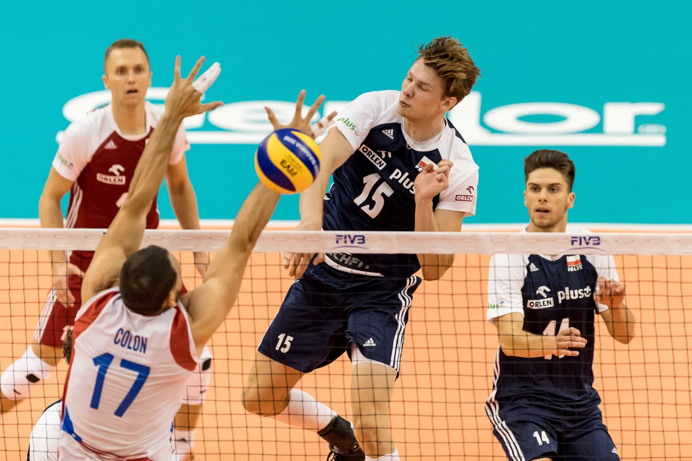 Paweł Zatorski (L), Jakub Kochanowski (2P) i Aleksander Śliwka (P) oraz Jessie Colon (2L)