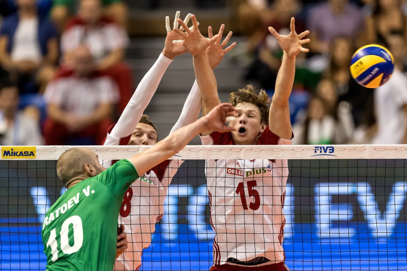 Damian Schulz (C) i Jakub Kochanowski (P) oraz Walentin Bratojew (L)