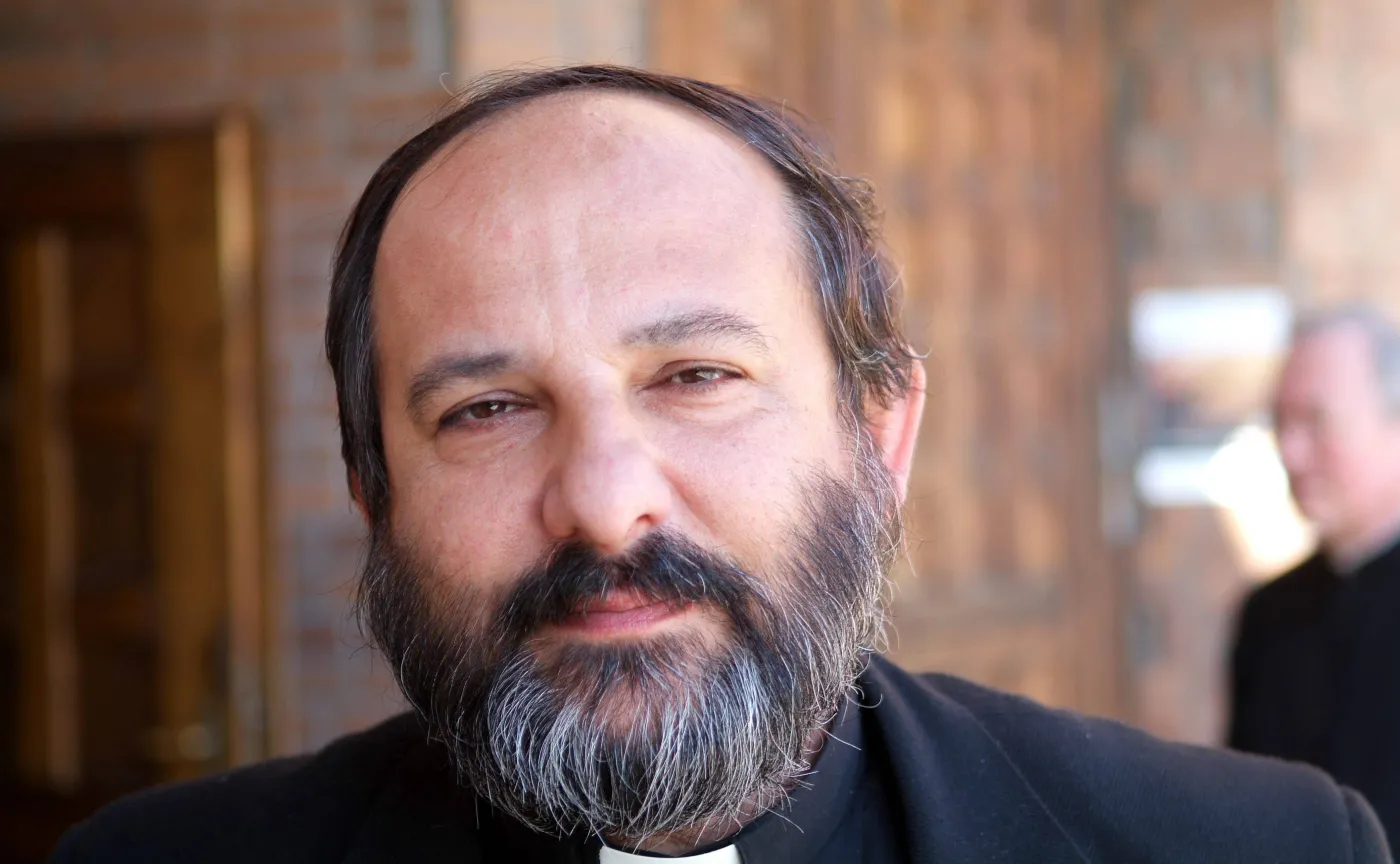 Ks. Lemański, ks. Isakowicz-Zaleski i kolejna awantura o "Kler". "Od Pieronka i Michnika odwal się, klecho, bo im do pięt nie dorastasz"