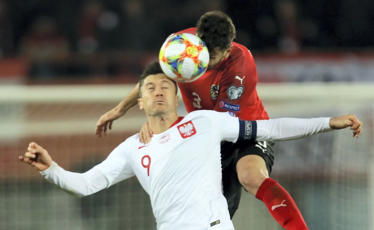 12213659-robert-lewandowski-l-i-aleksandar.jpg