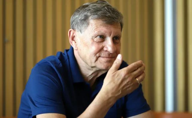 Balcerowicz: To nie geniusz Kaczyńskiego podtrzymuje wynik PiS. To jest zły facet, który ma szczęście