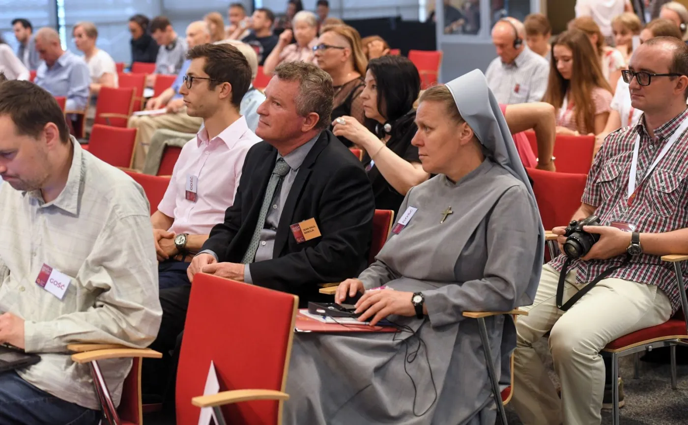 Międzynarodowa konferencja naukowa "Edukacja seksualna dzieci i młodzieży. Przegląd zagrożeń" na PGE Narodowym, organizowana przez Centrum Życia i Rodziny