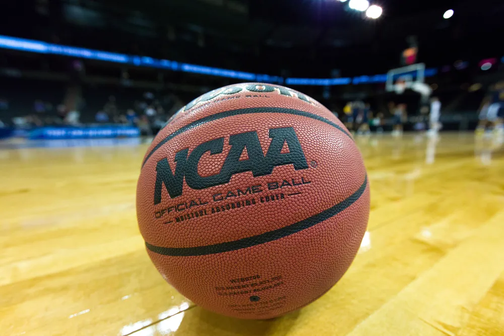 Pęknięty but gwiazdy koszykówki i nadwyrężona reputacja Nike'a. Sytuację skomentował... Barack Obama