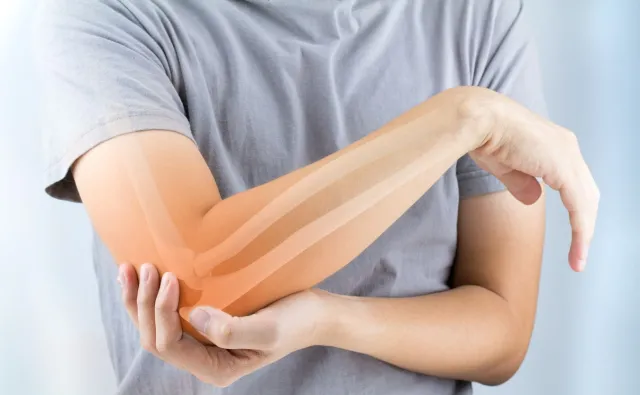 Wynalazek z Politechniki Warszawskiej pomoże odbudować kości