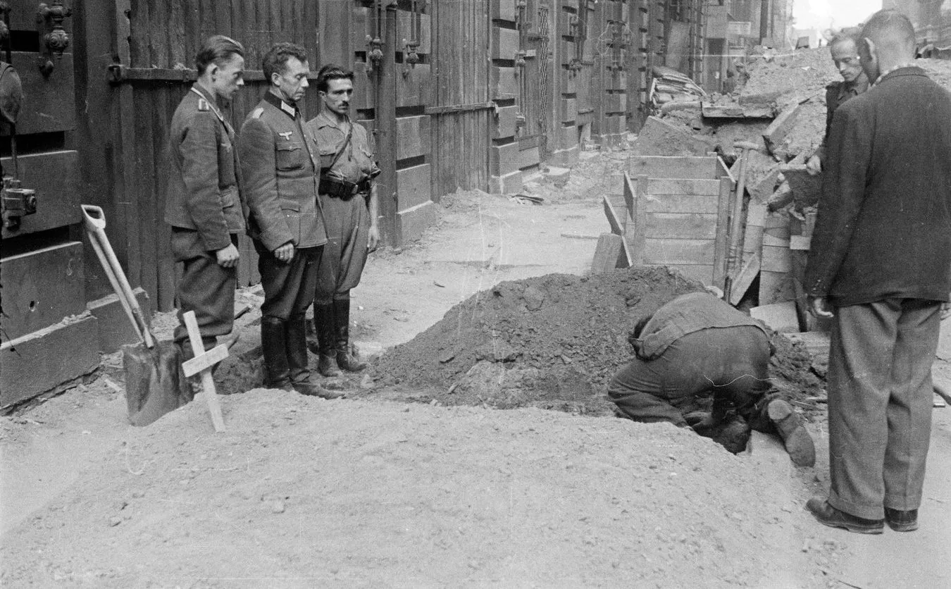 Powstanie Warszawskie: Nieznane ZDJĘCIA. Część 3 [FOTO]