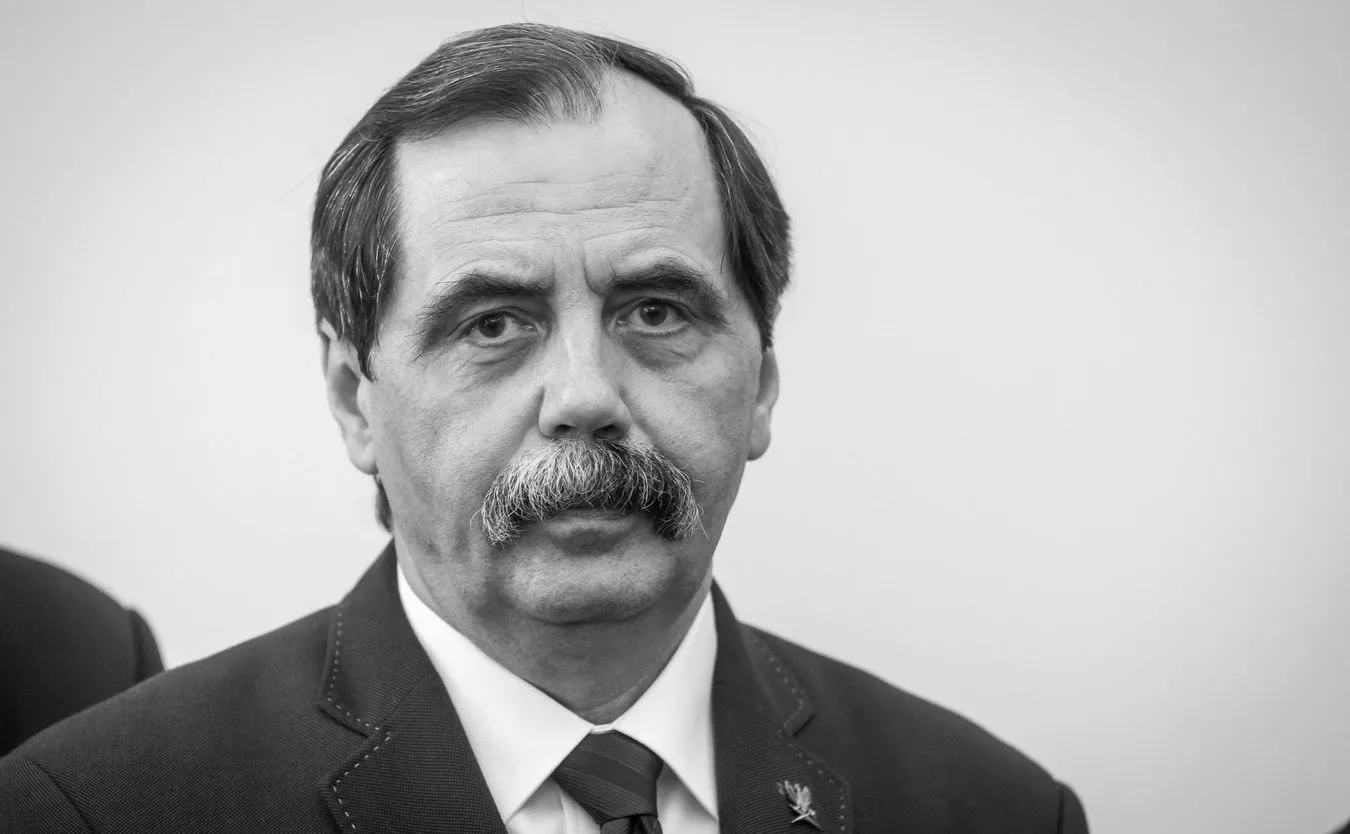 Zmarł gen. Zbigniew Nowek, były szef UOP i AW. Miał 59 lat