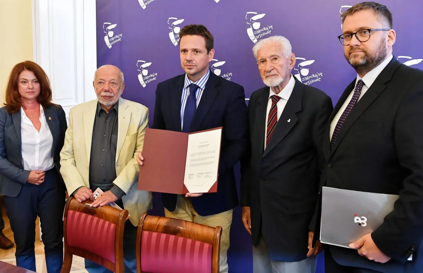 Podpisanie apelu o godne uczczenie 75. rocznicy Powstania Warszawskiego