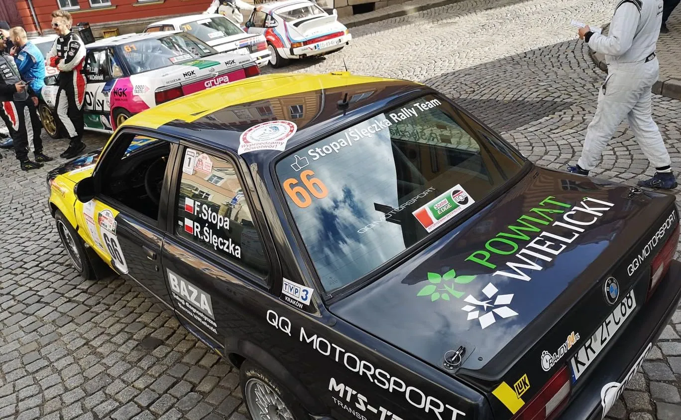 12670671-bmw.jpg