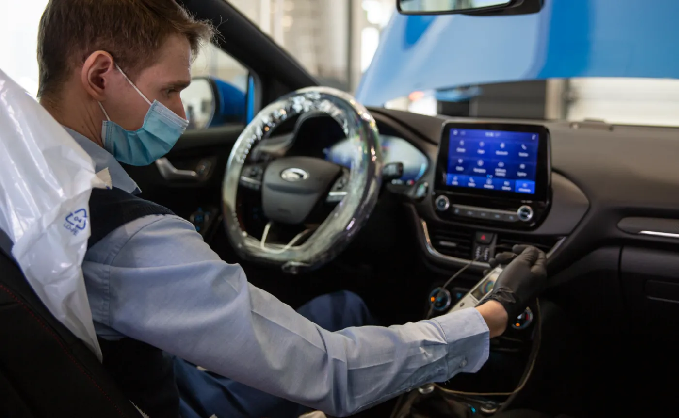Klimatyzacja samochodowa zabija koronawirusa? Ford ostrzega i rusza z ogólnopolską akcją