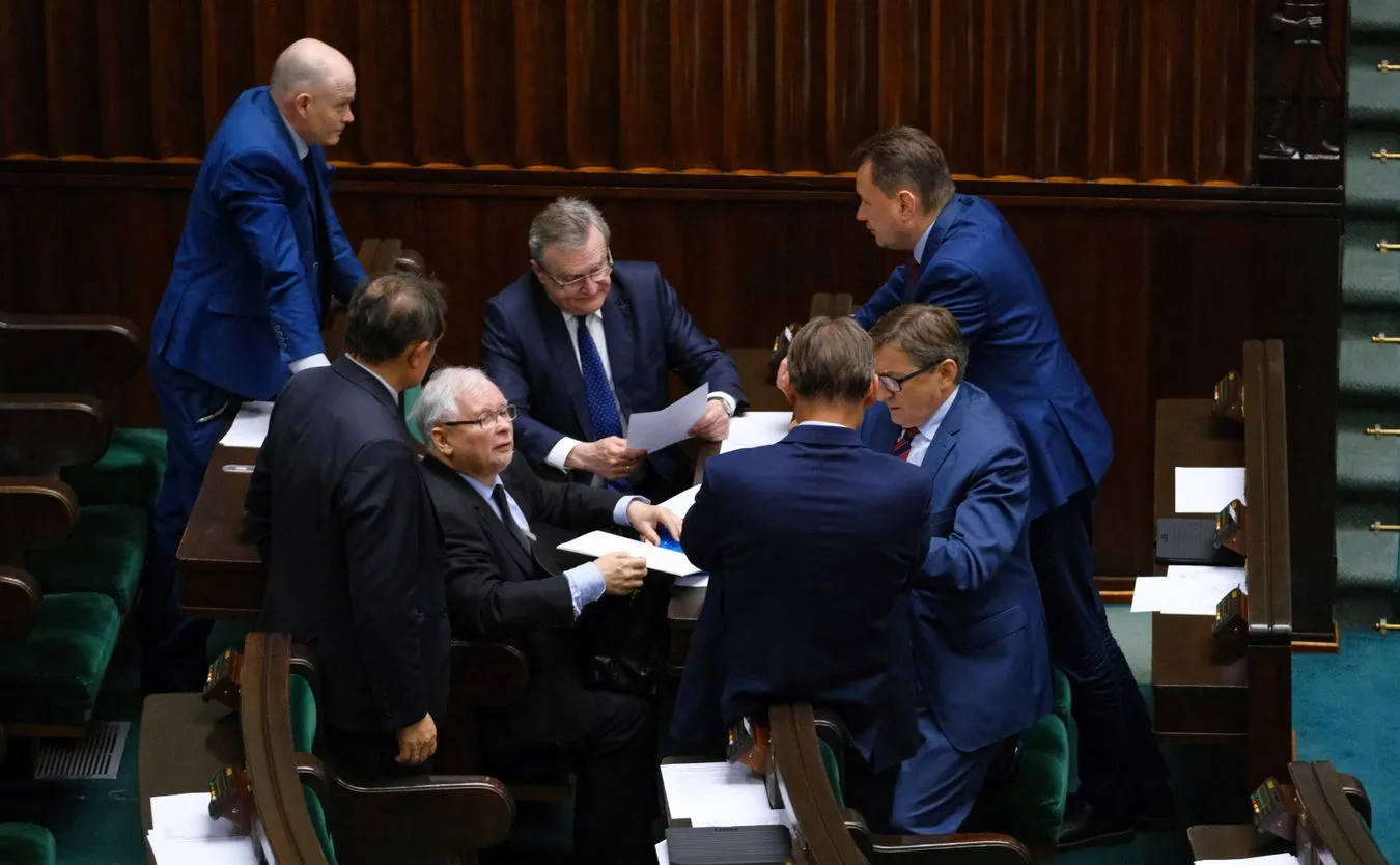 Awantura w Sejmie. Kaczyński w czasie wystąpienia Nowackiej: Chamska hołota. KOMENTARZ Tuska [WIDEO]