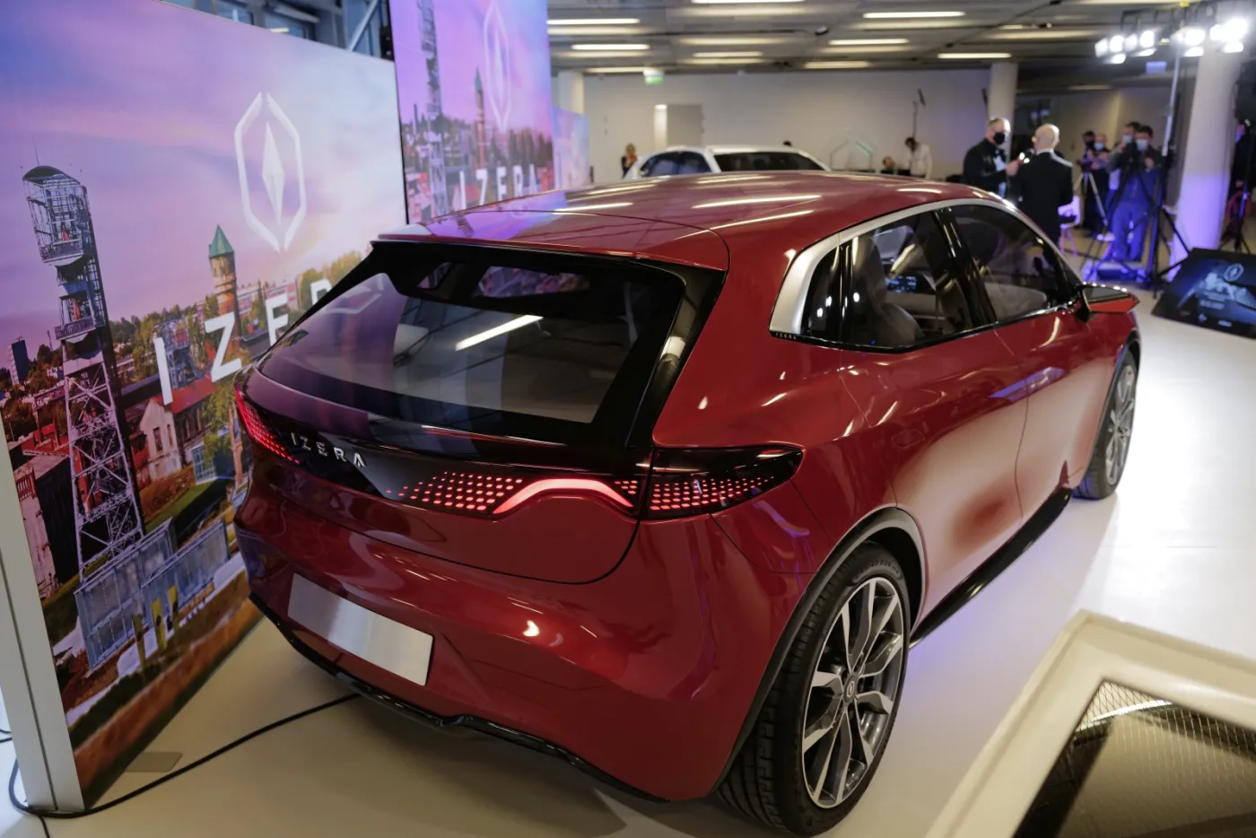 IZERA - polski samochód elektryczny