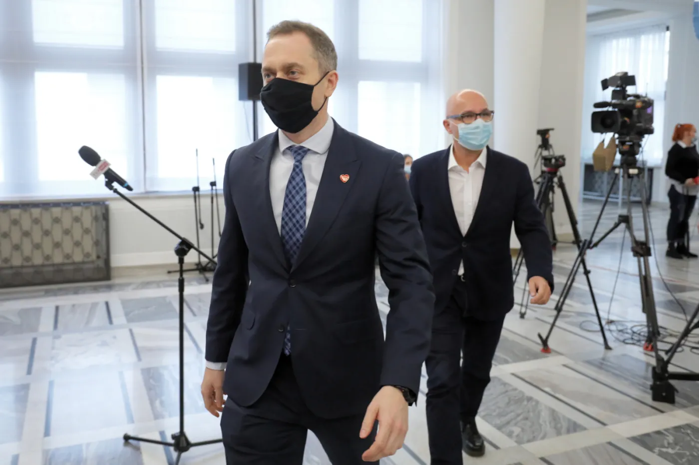 Tomczyk zapowiada wniosek o zwołanie komisji finansów. W tle program "Kłamstwo vatowskie"