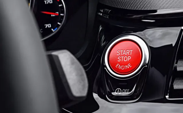 Od 1 stycznia takie samochody nie będą dopuszczone do ruchu. Ostrzejsze normy i kary