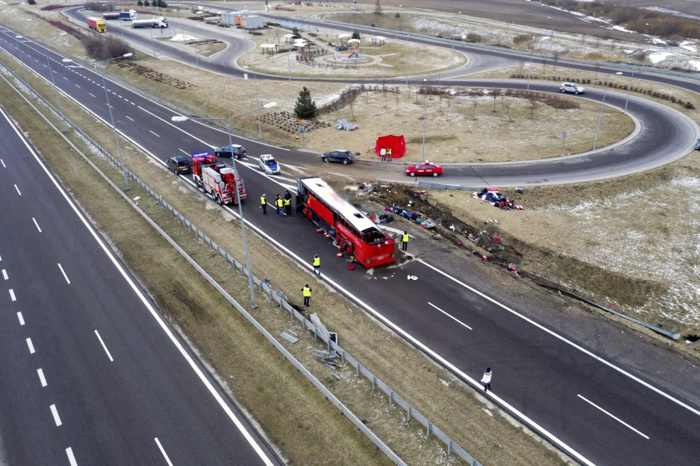 Tragiczny wypadek autokaru na A4. Zarzuty dla kierowcy