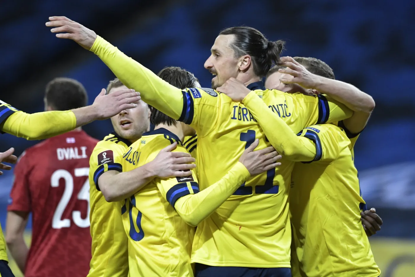 Krytykowany Zlatan uratował Szwedów