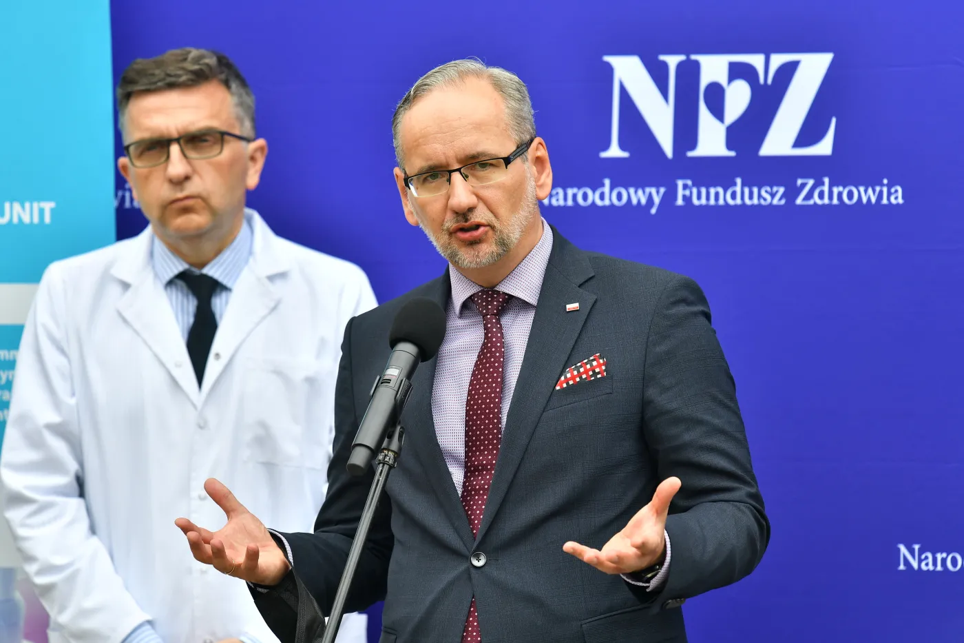 Niedzielski: Czwarta fala pandemii będzie się rozkręcała