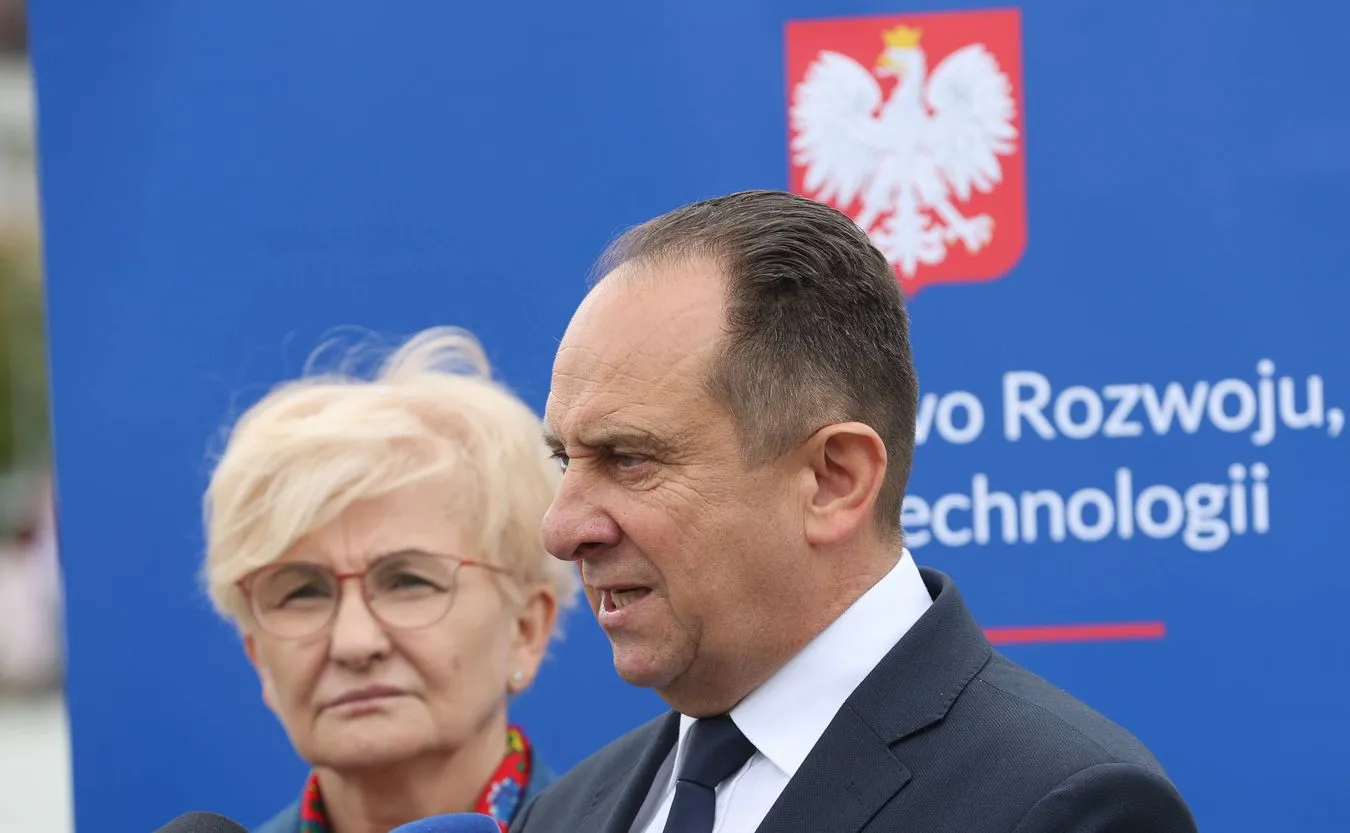 Są kolejne dymisje. Michałek i Gut-Mostowy odchodzą z MRPiT