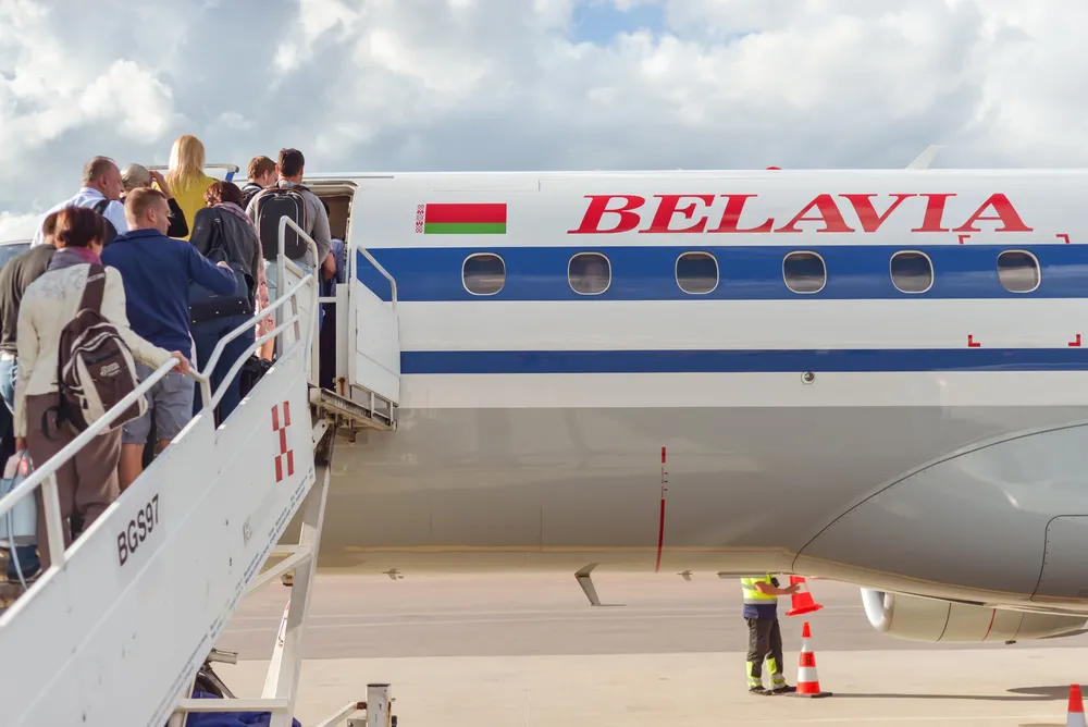 Kryzys migracyjny i nowe sankcje UE wobec Białorusi. Na liście linie lotnicze Belavia