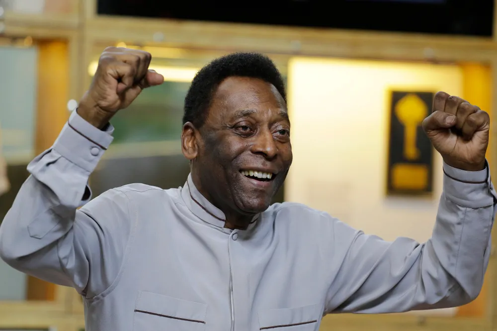 Pele opuścił szpital. "Król futbolu" przeszedł chemioterapię