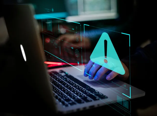 Chiny "oczyszczają internet". Surowe kary dla sieci społecznościowych