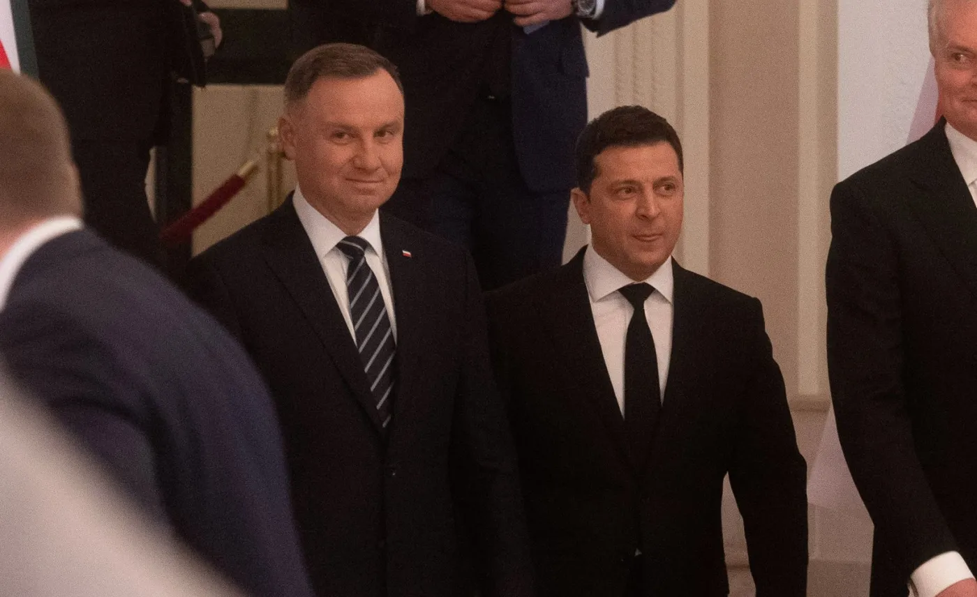 W obliczu wojny historia do zamrażarki. "Rozmowy są poufne"