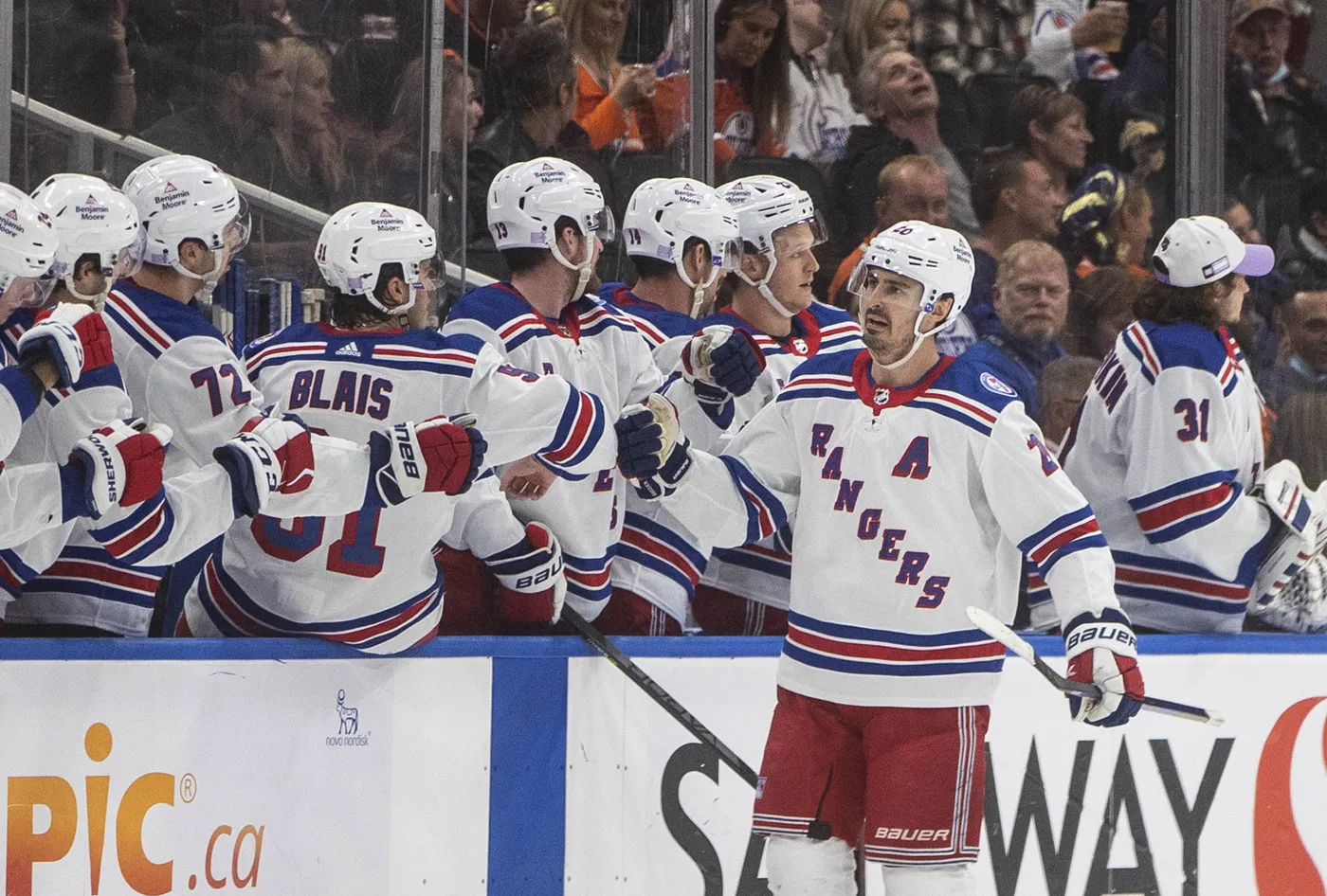 NHL. Obrońcy Pucharu Stanleya upokorzeni w Nowym Jorku