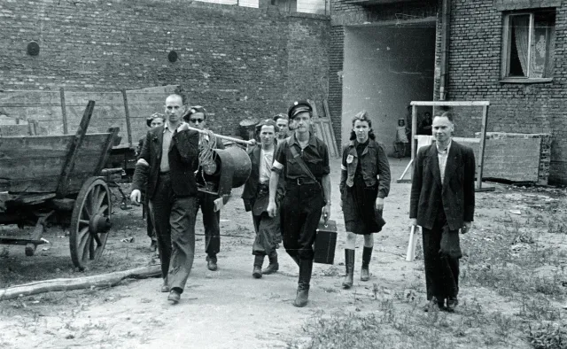 Powstanie Warszawskie. "Nie zrobiono nic, by mieszkańcom Woli pomóc uporać się z traumą..."