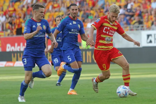 Jagiellonia wyrwała zwycięstwo z Miedzią w... 96 minucie!
